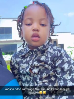 Jacqueline Wolper Instagram - slide Dada paris Akiwa Nyumbani @min_wolpertz 😍
.
sifa ya paris kwenye usafi Mashallah Mungu Akukuze vivyo hivyo Bint Richard 😍