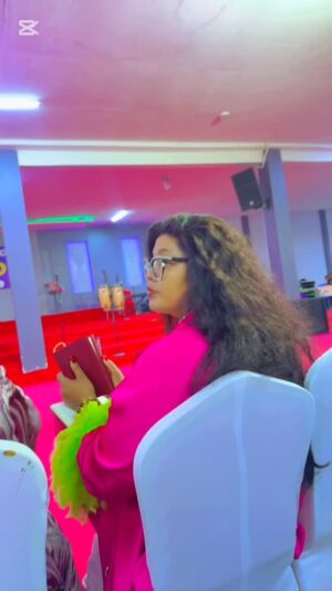 Jacqueline Wolper Instagram - Mimi jacqueline wolper Massawe (Mama Paschal&Paris)..Nimekombolewa 🙏
Nakuombea Na wewe ukombolewe leo in Jesus Name..na kila kijana Mungu akusaidie uelewe kusudi la wewe kuwa hapa duniani na umjue Mungu katika nyakati zote.