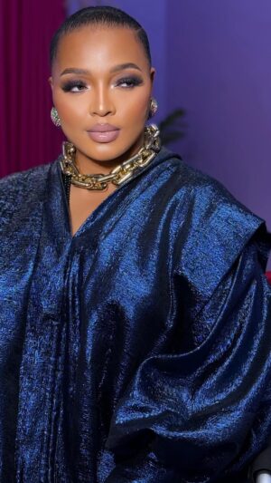 Jacqueline Wolper Instagram - za Asubuhi Mama jasu haya kuja huku Tupo sinza Madukani 0759888288