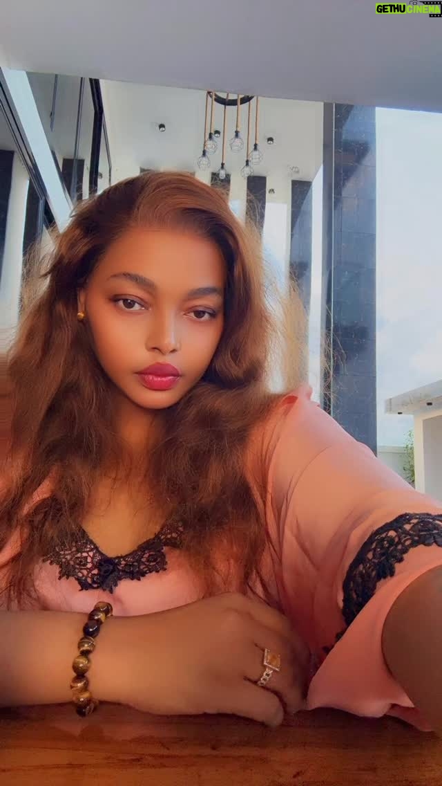 Jacqueline Wolper - 3.4K Likes - MAMA ALIWAI KUNIAMBIA ANGUKO LA MTU LIPO MIKONONI KWA MTU KUWA SO MAKINI NA MTU MWANANGU 👀 SOMA TENA MWAYA