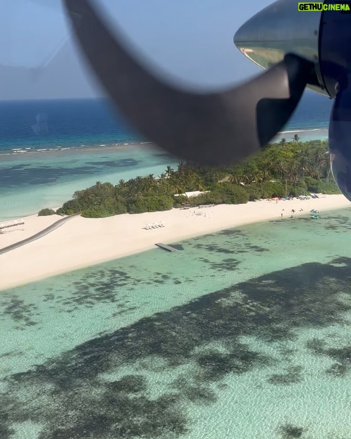 Jade Rasif - 14.8K Likes - Jan is for the Maldives