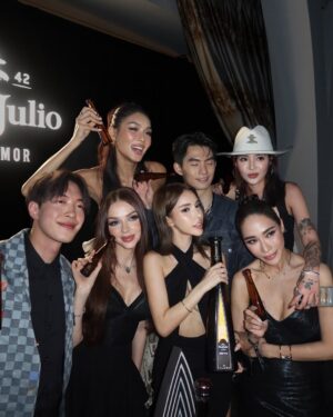 Jade Rasif Instagram - Unhinged 2025 ❤️

My beautiful family (comments about my mom will get u blocked)
COACHELLAAAAA with @Revolve @manajesslyn 
Hosting the Gareth Bale challenge at the Euros (dream come true!!!!)
Becoming a cat mom 
@rollsroycecars tour of London with the @theritzlondon 
A year of the best @donjuliotequila parties 
Teaching my friend how to ski in Chamonix (blind leading the blind, gave up and went to have French Aperol)
DJING FOR @f1 
50% Meeting @madisonbeer 50% yapping with @cherb8ar 
@becseu … wedding of the decade ❤️
8 friends vs a haunted house and a roller coaster 
CHINA AND JAPAN with such an amazing crew
Watching my friends win in life 
Insane and unhinged adventures in Dubai and Bangkok @kiaraakitty @ms.kisanna 👯 
DWP, hypefest, Waterbomb, Songwok, Guts and ERAS - best shows of 2024

(Am only allowed 20 tags and pics / post im so sorry)