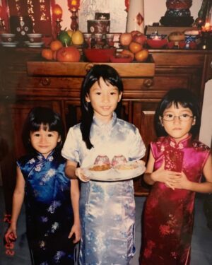 Jade Rasif Instagram - GONG XI FA CHAI from us to you 🐍
The annual chaos / noise / stress of driving 5hrs with my sisters to visit my grandma …. thank god for the Rotten Mango podcast for getting us through it