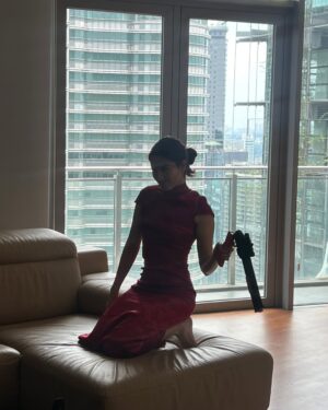 Jade Rasif Instagram - GONG XI FA CHAI from us to you 🐍
The annual chaos / noise / stress of driving 5hrs with my sisters to visit my grandma …. thank god for the Rotten Mango podcast for getting us through it