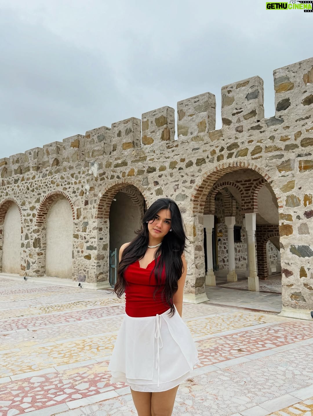 Jahanvi Choudhary - 90.2K Likes - Modern day princess