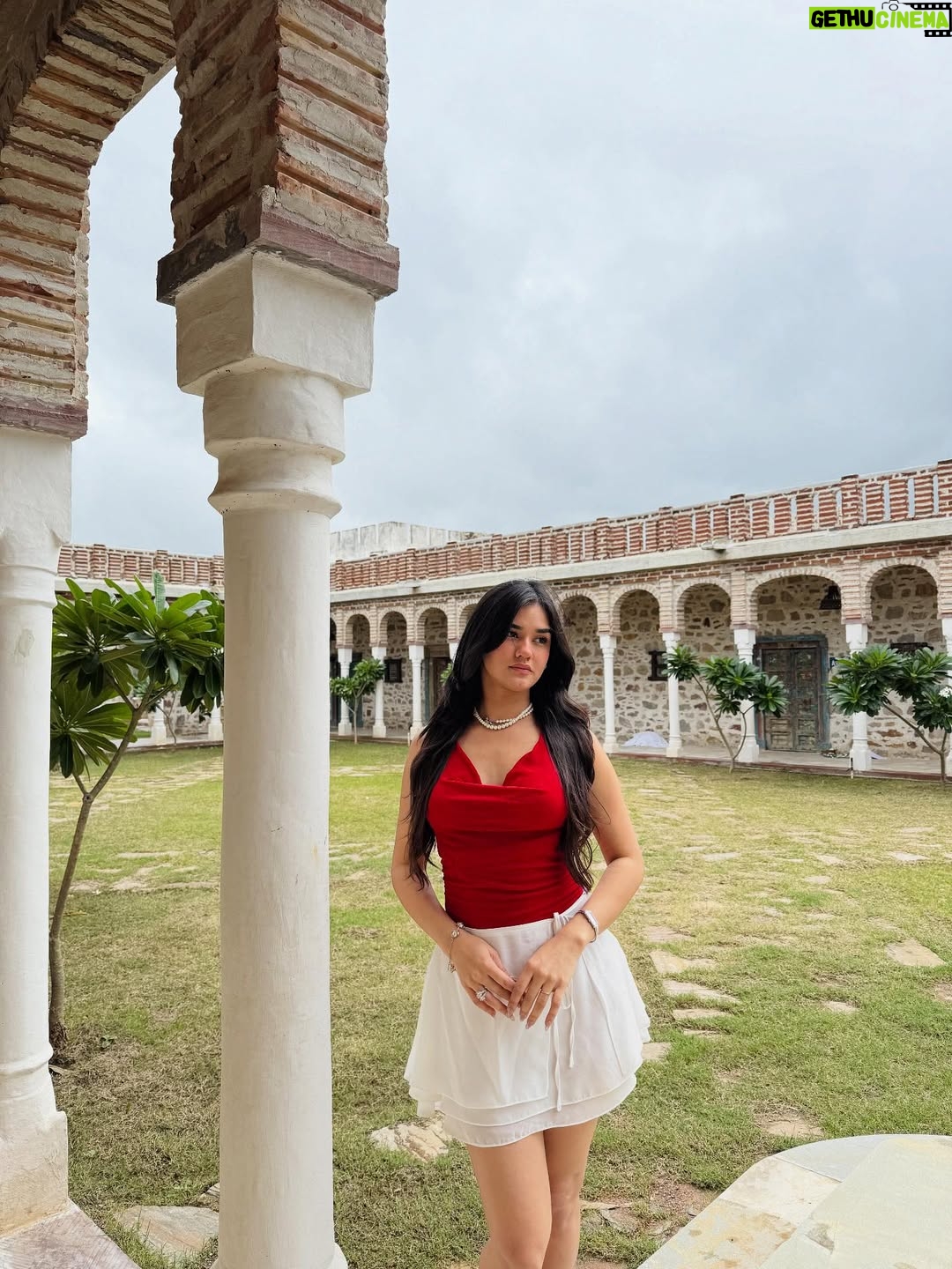 Jahanvi Choudhary - 90.2K Likes - Modern day princess