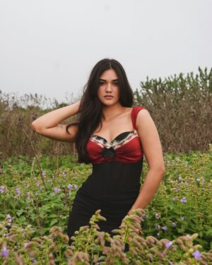 Jahanvi Choudhary Instagram - Bloomin’ 🪻
Dress @lacemadeofficial