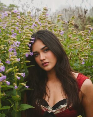 Jahanvi Choudhary Instagram - Bloomin’ 🪻
Dress @lacemadeofficial