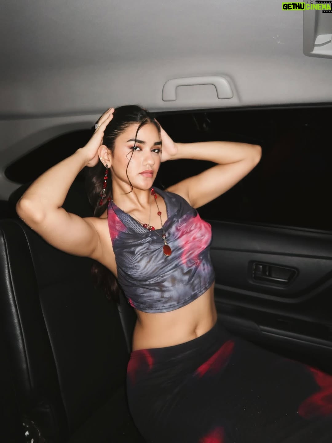Jahanvi Choudhary - 126.8K Likes - Bali archives ~