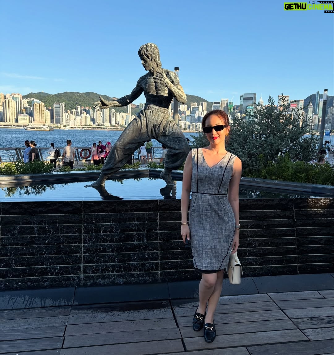 Janelle Tee - 3 Likes - HK 🇭🇰 

~ Discovered Lobster Bay in Saikung
~ Clearwater Bay Golf & Country Club. First time to witness a Bagpiper perform! Naawa ako Kay Kuya baka mahilo anytime! It was such a relief after he performs. Deserve ni kuya magpahinga at Baka maubusan sya ng hangin! 🤣
~ Seafood Time at Chuen Kee Seafood Restaurant!
~ Avenue of the Stars with Bruce Lee & Anita Mui
~ First time to be at K11 Musea! 
~ Dinner at Aquaroma! The best food & panoramic view! 10/10 I highly recommend it here!

So much has changed since the last time I was in Hong Kong! So happy to be able to discover both the countryside and city feels😘 

#janelletee #hongkong #travel #foryou #saikung