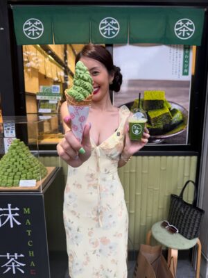 Janelle Tee Instagram - Matcha 🍵