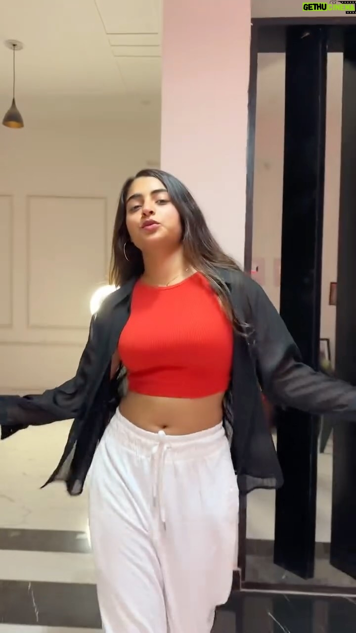 Janhvi Dubey - 44.3K Likes - Again 🤙

.
.
.instamood ##inviral###dogsofinstagram ##instafit @janhv_idubey