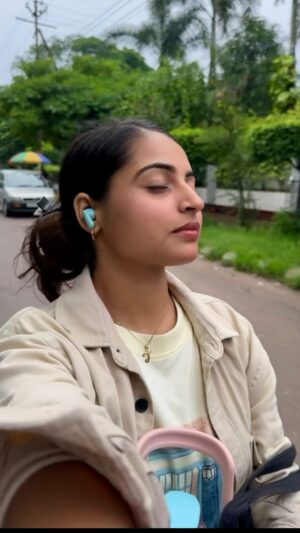 Janhvi Dubey Instagram - Kishore kumar ā¤ļøāØ
.
.
.
.
Trend#viral#explorer