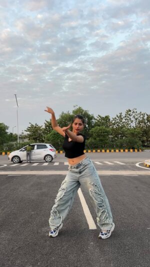 Janhvi Dubey Instagram - Kbhi bhula kabhi yaad kiya š
.
.
.
Viral ##trend##explorepage⨠##instamusic ##intrend #page