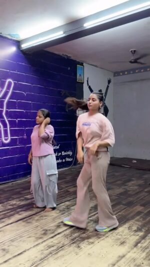 Janhvi Dubey Instagram - Bura hai mera hal sodiye š
.
.
.
Viral#instamood##trend##grwoth progress ##explorepage⨠#fid #virlavideosš„š¤šāļøš¤