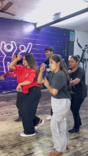 Janhvi Dubey Instagram -