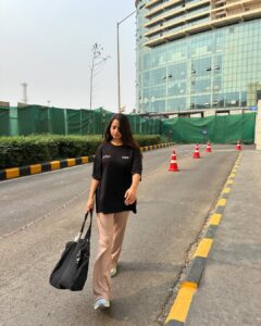 Janhvi Dubey Most Liked Photos and Posts