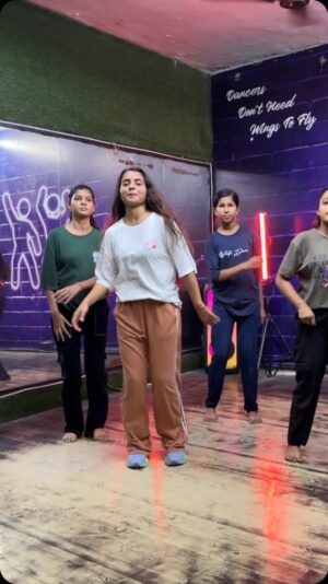 Janhvi Dubey Instagram -