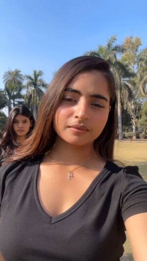 Janhvi Dubey Instagram - Chacha ki āļø Jrur piyo sb ā¦š
.
.
.
Cute student