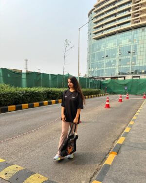 Janhvi Dubey Instagram - š