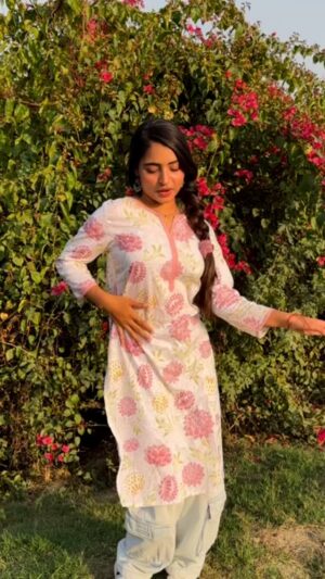 Janhvi Dubey Instagram -