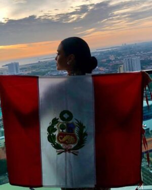 Janick Maceta Instagram - Ser Peruano es ponerle alma, corazón y dedicación a cada cosa que hacemos. El amor y el orgullo por mi País han guiado y guiarán mis pasos siempre. 🇵🇪🤍
Feliz 28 mi Perú querido!! ❤️🤍❤️