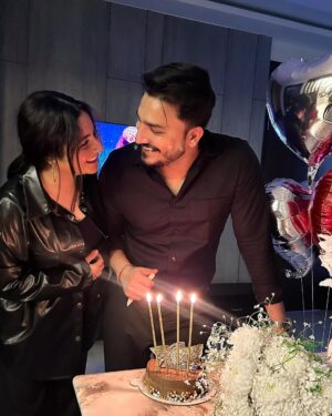 Jasleen Arora Instagram - Thank you for bringing so much happiness to my life. Happy birthday to my favorite man!🌹