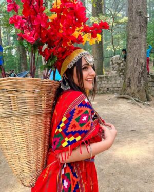 Jasleen Arora Instagram - Himachal wali <3 <3