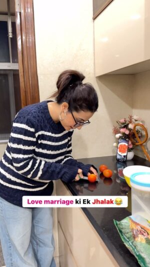 Jasleen Arora Instagram - Tag her😂😂
.
.
.
#reels #reelitfeelit #reelsinstagram #comedy #comedyreels #comedyvideos #explorepage #explore #memes #meme #funny #funnymemes #memepage