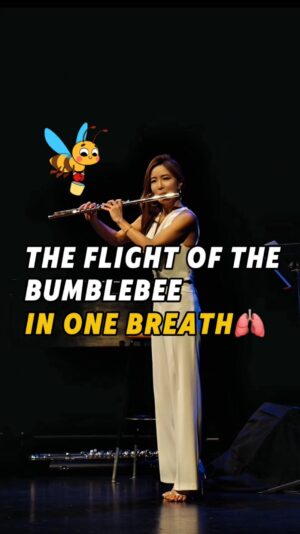 Jasmine Choi Instagram - Today I’m sharing something fun:) This was an encore from the jazz recital I had at @irvinebarclay a few weeks ago. Enjoy the bee-ride🐝😎 #circularbreathing #flightofthebumblebee #onebreath #flute #whynot