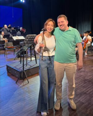 Jasmine Choi Instagram - Ahhh such a dynamic and other-worldly place here😍!! Always a wonderful pleasure to come back in Dubai and make music with dear friends! This time we premiered the 2nd(!!) flute concerto by Alexey Shor! Stay tuned for the video too:)