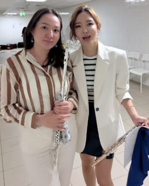 Jasmine Choi Instagram - Ahhh such a dynamic and other-worldly place here😍!! Always a wonderful pleasure to come back in Dubai and make music with dear friends! This time we premiered the 2nd(!!) flute concerto by Alexey Shor! Stay tuned for the video too:)