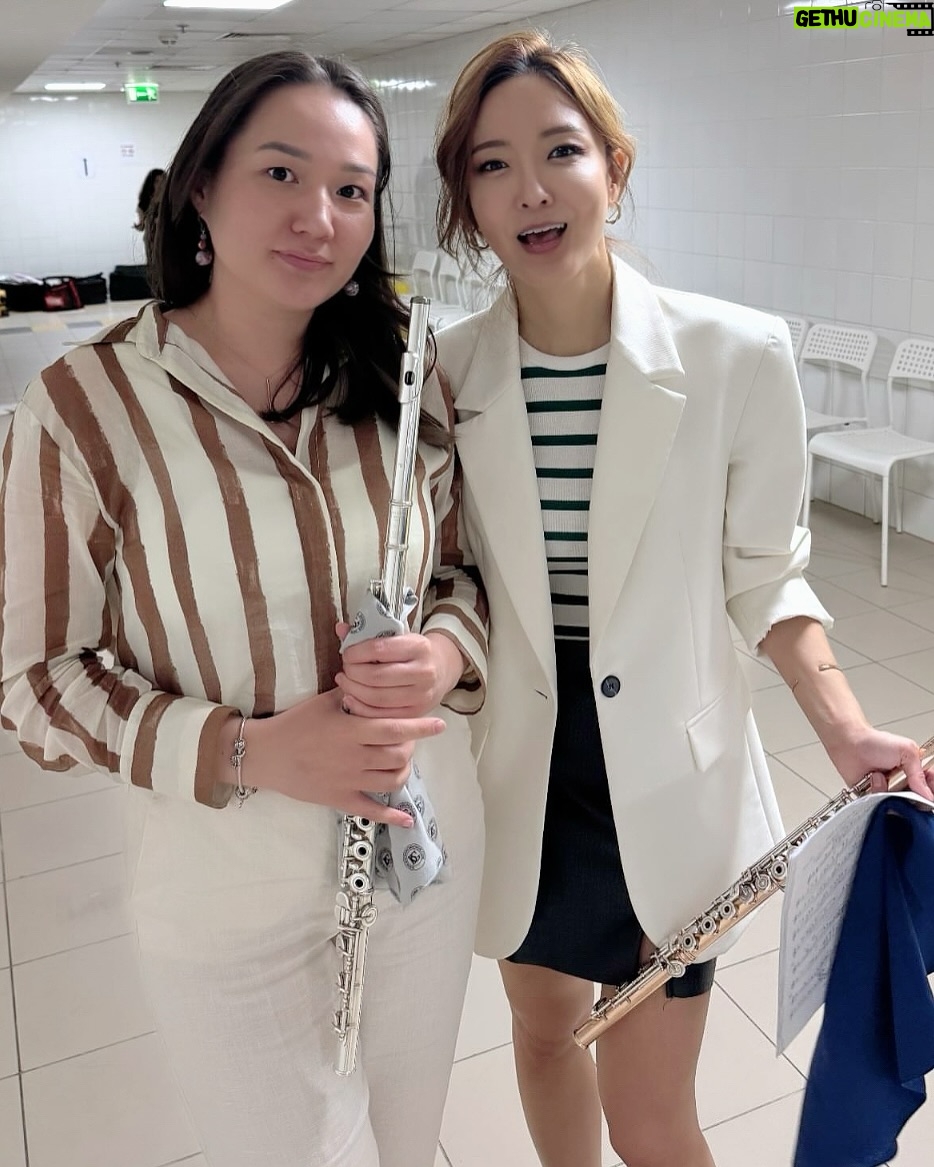 Jasmine Choi - 3.8K Likes - Ahhh such a dynamic and other-worldly place here😍!! Always a wonderful pleasure to come back in Dubai and make music with dear friends! This time we premiered the 2nd(!!) flute concerto by Alexey Shor! Stay tuned for the video too:)