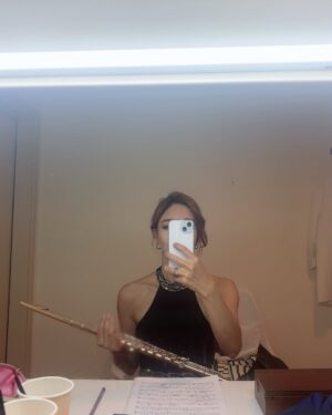 Jasmine Choi Instagram - Ahhh such a dynamic and other-worldly place here😍!! Always a wonderful pleasure to come back in Dubai and make music with dear friends! This time we premiered the 2nd(!!) flute concerto by Alexey Shor! Stay tuned for the video too:)
