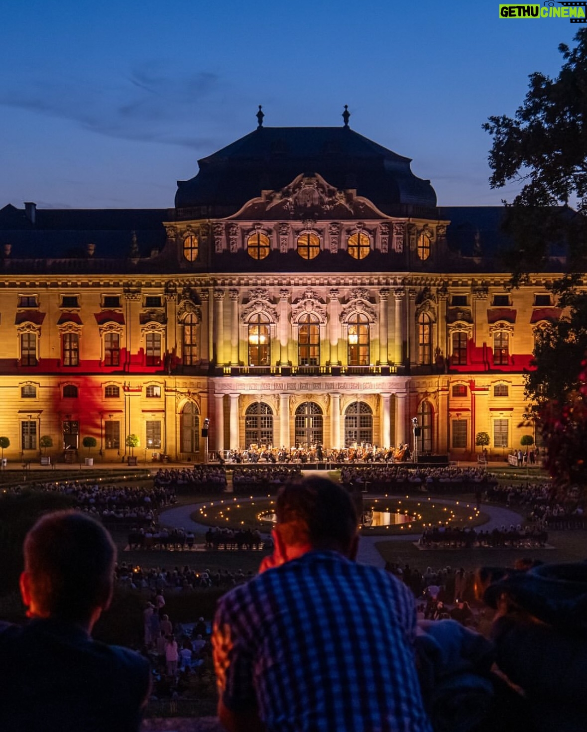 Jasmine Choi - 4.1K Likes - Beautiful memories from the fabulous Mozartfest Würzburg @mozartfestwuerzburg - where my vulnerability found refuge in music and chose to open up in front of 4,300 people🙂 Each day is a new chance to live a blessed life, and I don’t take any of it for granted. Thank you for such a magical evening together🫶🏻 @wurzburgerphilharmoniker @claudio.novati 

📸 ©Ingo Peters ©Peter Schuhmann @mainfranken_theater @ha_k0ng_00 @mozartfestwuerzburg 

#reinecke #fluteconcerto #mozartfest #würzburg #vielendank #movingon #onedayatatime💙