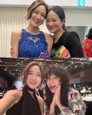 Jasmine Choi Instagram - What a spectacular tour this was with these incredible musicians @sejong_soloists @denissungho , and in such a creative project with the phenomenal writer @werber_officiel together on stage, performing the fantastic new work by @texu_kim . Among our 8 concerts together, it was so lovely to see my idols like @gilshaham_official @cheeyunkim @kimmisook_official and great to meet @jiji_guitar with whom I will perform together soon at @iujsom this fall🤗🎉
어릴적부터 늘 동경했던 세종솔로이스츠 그리고 오랫동안 함께하고 싶었던 기타리스트 드니성호님과 함께 매일매일 전국을 다니며 공연을 8번이나 하면서 정말 즐거웠습니다. 또 제가 너무나 좋아하는 소설가 베르나르 베르베르를 직접 만나고, 그의 새로 출간한 소설 <키메라의 땅>에 기반해 쓰여진 김택수 작곡가님의 천재적인 곡을 함께하고, 그들의 예술세계를 함께할 수 있다는게 정말 큰 기쁨이었어요. 음악과 문학이 만나고, 동서양이 만나고, 또 매 공연마다 전혀 다른 분위기로 관객 여러분들과 만나면서 삶의 더 큰 그림을 경험할 수 있었던 시간이었습니다.
그리고. 아직도 애도의 시간을 보내며 힘겨워하는 저에게 직접 달려오셔서 많은 응원과 위로의 메세지를 주신 팬분들 정말 고맙습니다. 어머니가 돌아가신 후 한국에서의 첫 공연들이다 보니. 리허설때도, 공연때도 주체할 수 없이 눈물이 나던 순간들이 있어서 너무 당황스러웠지만. 그런 부분들까지 다 이해해주시고 품어주셔서 진심으로 감사했습니다. 모두 한번쯤은 삶에서 겪게되는 힘든 경험들이라 생각하며 앞으로 더 아름다운 음악으로 보답할게요.
다음 한국 공연은 10/25-26일 대전예술의전당 @djartscenter , 10/31일 세종예술의전당 @2022sjac 입니다. 곧 만나요🫶🏻😊