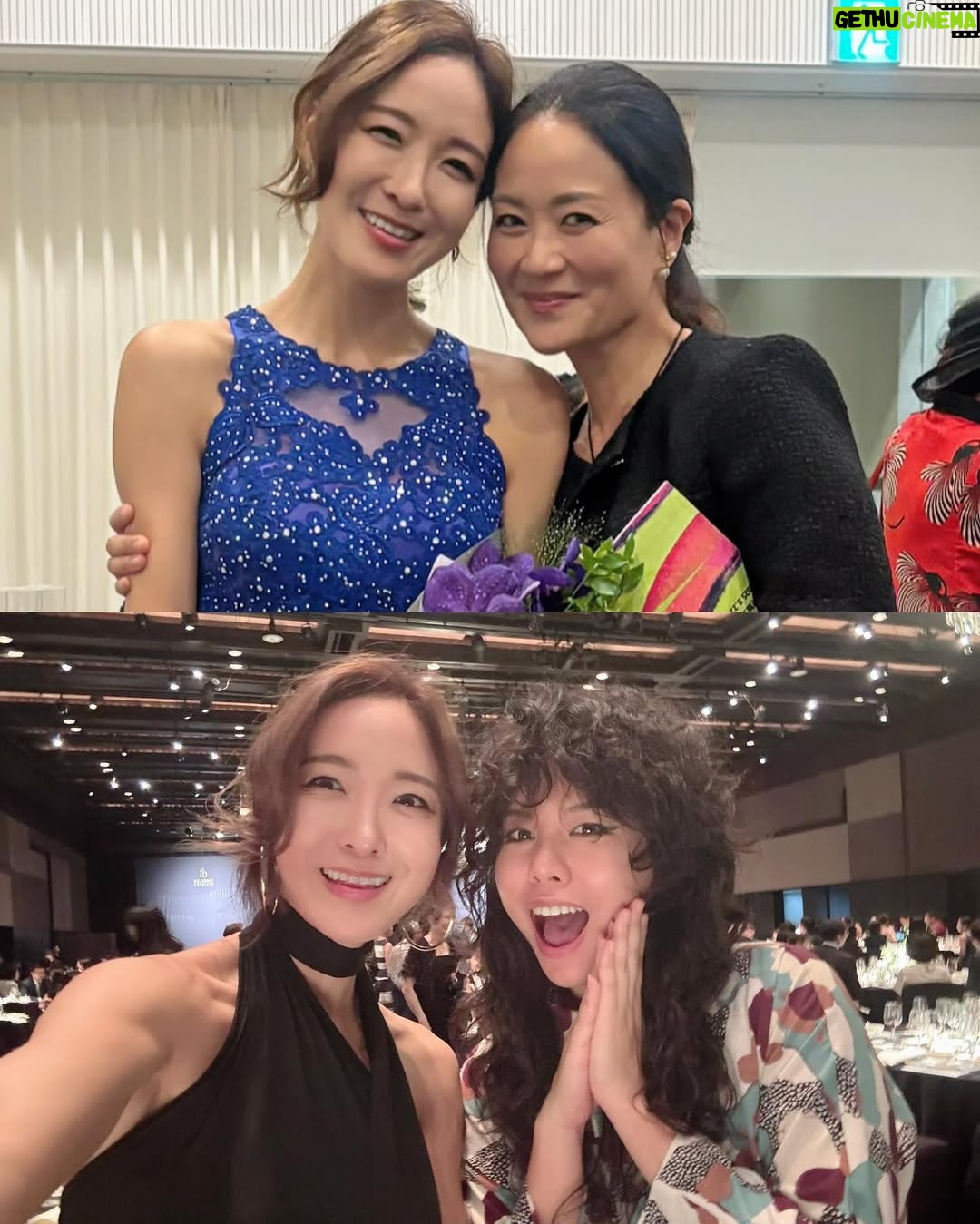 Jasmine Choi - 3.7K Likes - What a spectacular tour this was with these incredible musicians @sejong_soloists @denissungho , and in such a creative project with the phenomenal writer @werber_officiel together on stage, performing the fantastic new work by @texu_kim . Among our 8 concerts together, it was so lovely to see my idols like @gilshaham_official @cheeyunkim @kimmisook_official and great to meet @jiji_guitar with whom I will perform together soon at @iujsom this fall🤗🎉 

어릴적부터 늘 동경했던 세종솔로이스츠 그리고 오랫동안 함께하고 싶었던 기타리스트 드니성호님과 함께 매일매일 전국을 다니며 공연을 8번이나 하면서 정말 즐거웠습니다. 또 제가 너무나 좋아하는 소설가 베르나르 베르베르를 직접 만나고, 그의 새로 출간한 소설 <키메라의 땅>에 기반해 쓰여진 김택수 작곡가님의 천재적인 곡을 함께하고, 그들의 예술세계를 함께할 수 있다는게 정말 큰 기쁨이었어요. 음악과 문학이 만나고, 동서양이 만나고, 또 매 공연마다 전혀 다른 분위기로 관객 여러분들과 만나면서 삶의 더 큰 그림을 경험할 수 있었던 시간이었습니다. 

그리고. 아직도 애도의 시간을 보내며 힘겨워하는 저에게 직접 달려오셔서 많은 응원과 위로의 메세지를 주신 팬분들 정말 고맙습니다. 어머니가 돌아가신 후 한국에서의 첫 공연들이다 보니. 리허설때도, 공연때도 주체할 수 없이 눈물이 나던 순간들이 있어서 너무 당황스러웠지만. 그런 부분들까지 다 이해해주시고 품어주셔서 진심으로 감사했습니다. 모두 한번쯤은 삶에서 겪게되는 힘든 경험들이라 생각하며 앞으로 더 아름다운 음악으로 보답할게요. 

다음 한국 공연은 10/25-26일 대전예술의전당 @djartscenter , 10/31일 세종예술의전당 @2022sjac 입니다. 곧 만나요🫶🏻😊