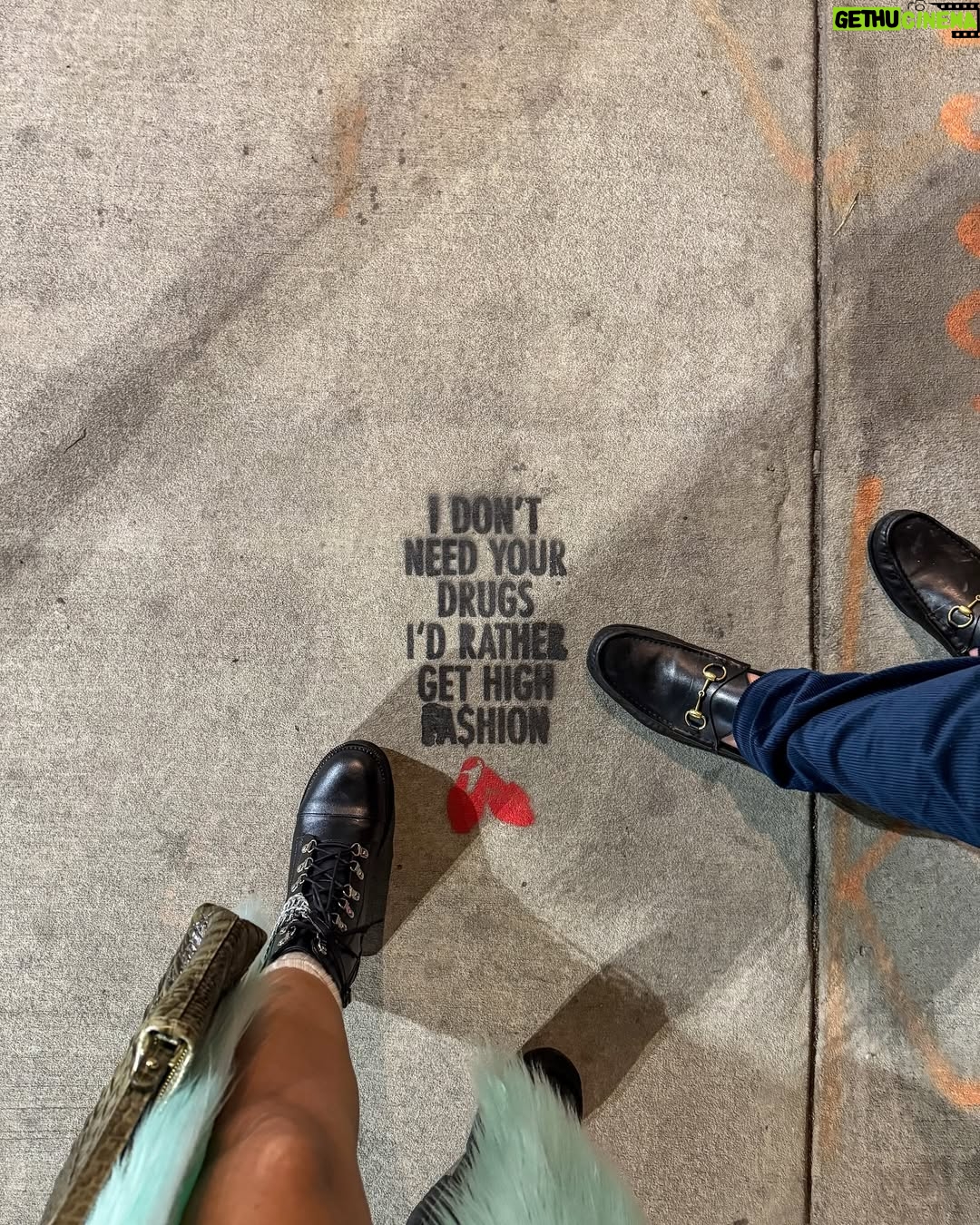 Jasmine Sherni - 8.6K Likes - Swipe for feet.* & smol proofs of life.

*mostly covered, but fully out on the last bc I can’t lie to you like that 

1 📸 @lokiiproblematic 
2 📸 @shelbymarsh2012 
3 📍 @official_rkings 
4-16,20 📍 New Orleans, NYC, Vail, Miami, & various aircrafts
17 @foxyshazam 
18,19 @thenumber12lookslikeyou