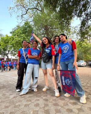 Jaspreet Dyora Instagram - Lassi de nashe kite hoye c sari kudiya ne... Apologies🙏🏻
#ipl #delhi #delhicapitals #dyora #stadium