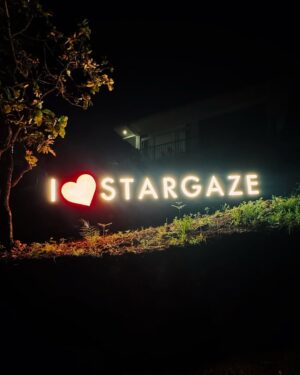 Jaspreet Dyora Instagram - Chal othey challiye yaar ✨💕🫰🏻
📍@stargazeindia.in
