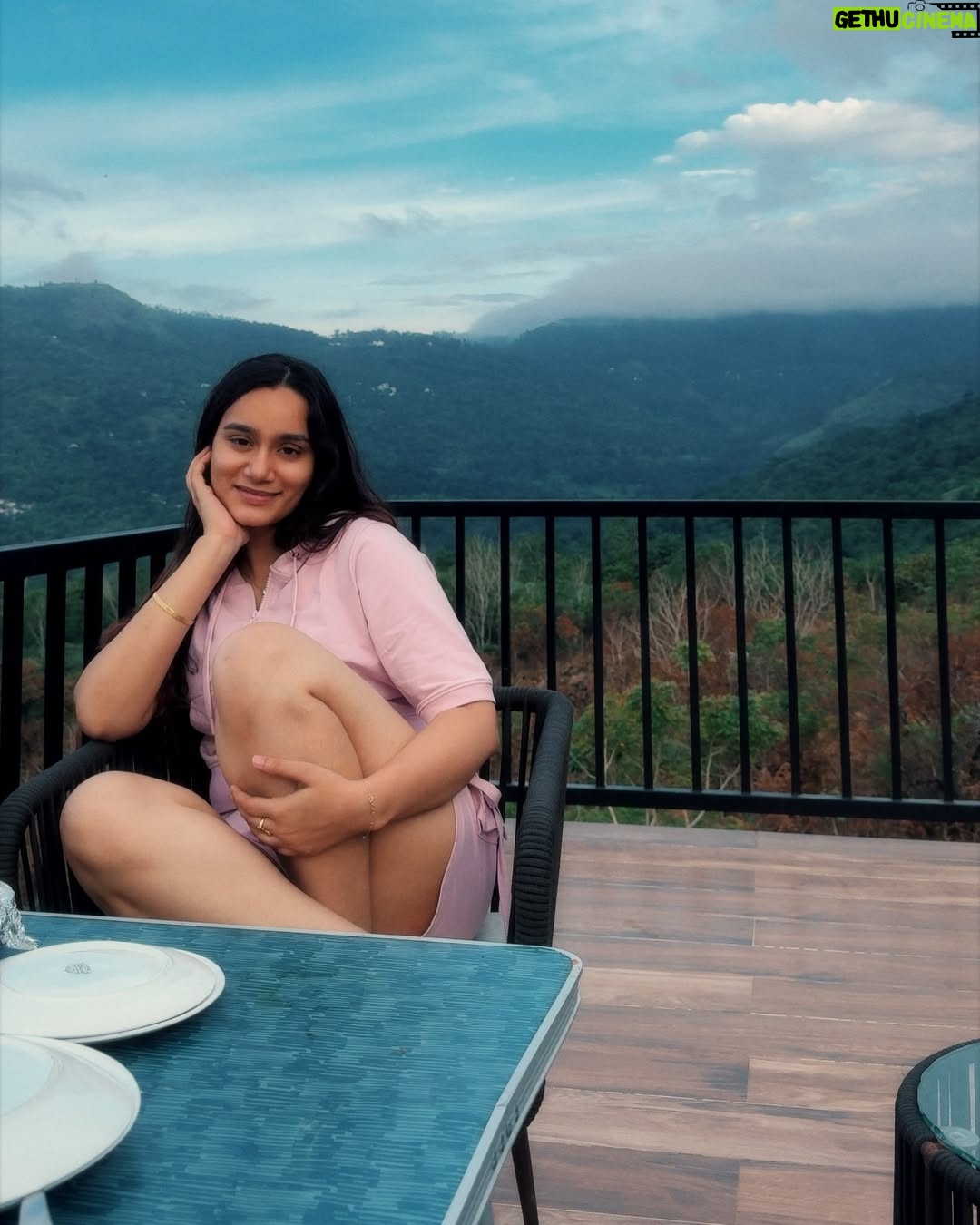 Jaspreet Dyora - 27K Likes - Chal othey challiye yaar ✨💕🫰🏻

📍@stargazeindia.in