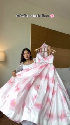 Jeetu Sri Instagram - Me just dressing up casually 🌸🎀
Outfit - @the.behati
#lehenga #lehengalove #shaadi #weddinginspiration