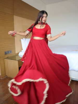 Jeetu Sri Instagram - Red lehenga simple hair subtle makeup… bas, aur kya chahiye life mein? 😌
Like seriously, who even needs extra drama when the colour red itself is a full statement 🔥
Try hating this look… I’ll wait. 😉
Outfit from @sonalibansalofficial
#red #redlehenga #shaadi #lehengalove