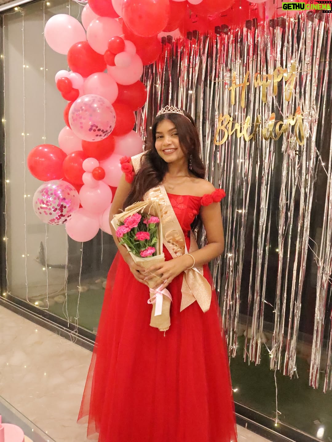 Jeetu Sri - 26.3K Likes - Feeling so loved and grateful! 💖 Thank you all for the beautiful birthday wishes, each message made my day extra special 🥹🎂💫 Sending you all a big virtual hug 🤗 

#birthdaygirl #birthdaycake #happybirthday