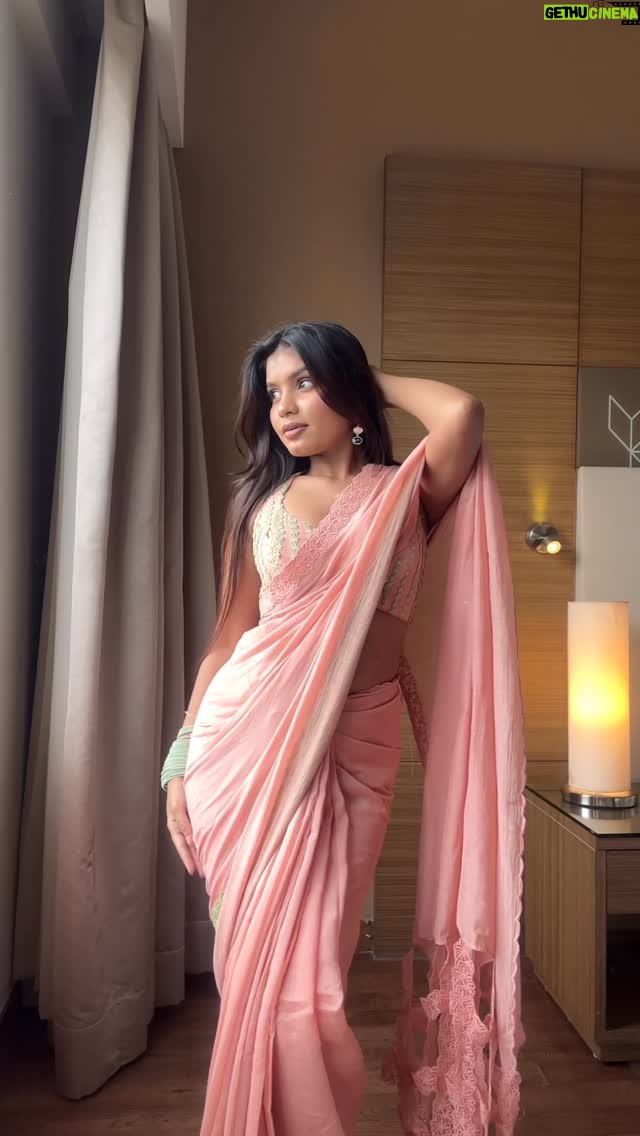 Jeetu Sri - 14.3K Likes - Tell me if these sarees aren’t giving Janhvi Kapoor vibes 🙈❤️ 

Also choose one 😍

All sarees from @folkthreads.in 

#saree #sareelove #festive