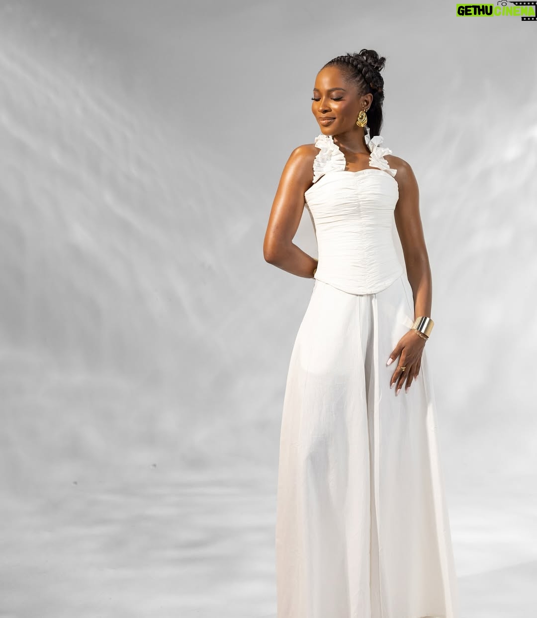 Jemima Osunde - 49.4K Likes - I haven’t had a birthday party since I was 10. I struggle with being the ‘celebrant’ or center of attention. I end up spending the whole day catering to everyone else making sure they’ve eaten and are having a good time 🫠😂😂. 

One thing I’ll do for sure is have a maddddd shoot cause I want to look back and see what I looked like at different points in my life. It’s for me but I’m happy to share with you😆
@emmanueloyeleke and @knanfe ate this one up! 

My trainer will@be proud of my back 💪🏾💪🏾😂😂
Camera 📸 @emmanueloyeleke 
Wearing @knanfe 
Styled by @mimzbee 

🤍🤍🤍🥰