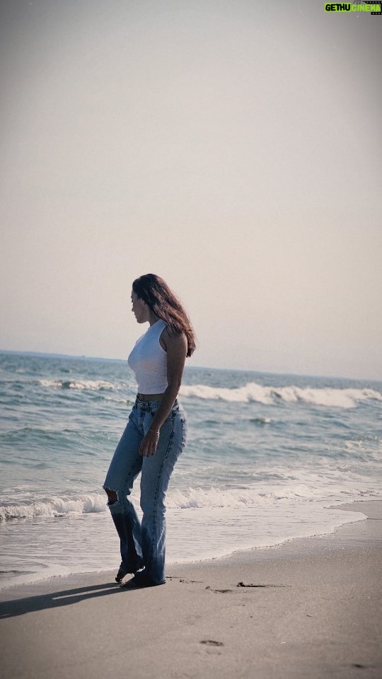 Jennifer Arenas - 3 Likes - Son días de pocas palabras...🦋🙏🤍✨️

#FashionFilm #outdoorphotography #lifestyle #playa #ciudaddemexico #losangeles #colombia #rockawaybeach