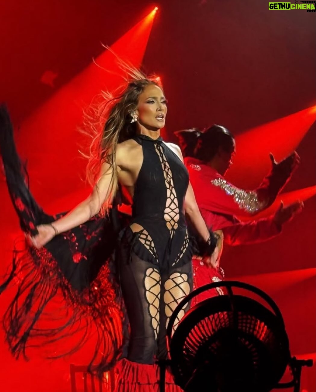 Jennifer Lopez - 574.5K Likes - This summer is a celebration of freedom and having a damn good time. ✨ See you tonight Yerevan! #JLoLiveIn2025