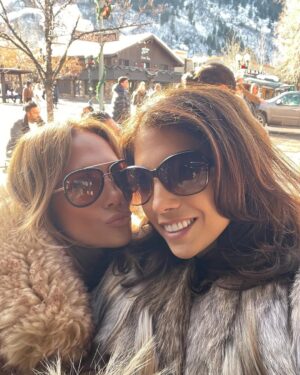Jennifer Lopez Instagram - ❄️☃️❄️