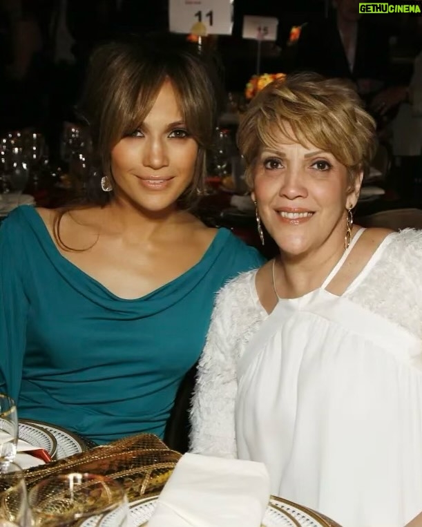 Jennifer Lopez - 786.2K Likes - Happy birthday mommy!! I love you so very much!! Thank you for being there for me always…🤍🤍
#TheLupinator